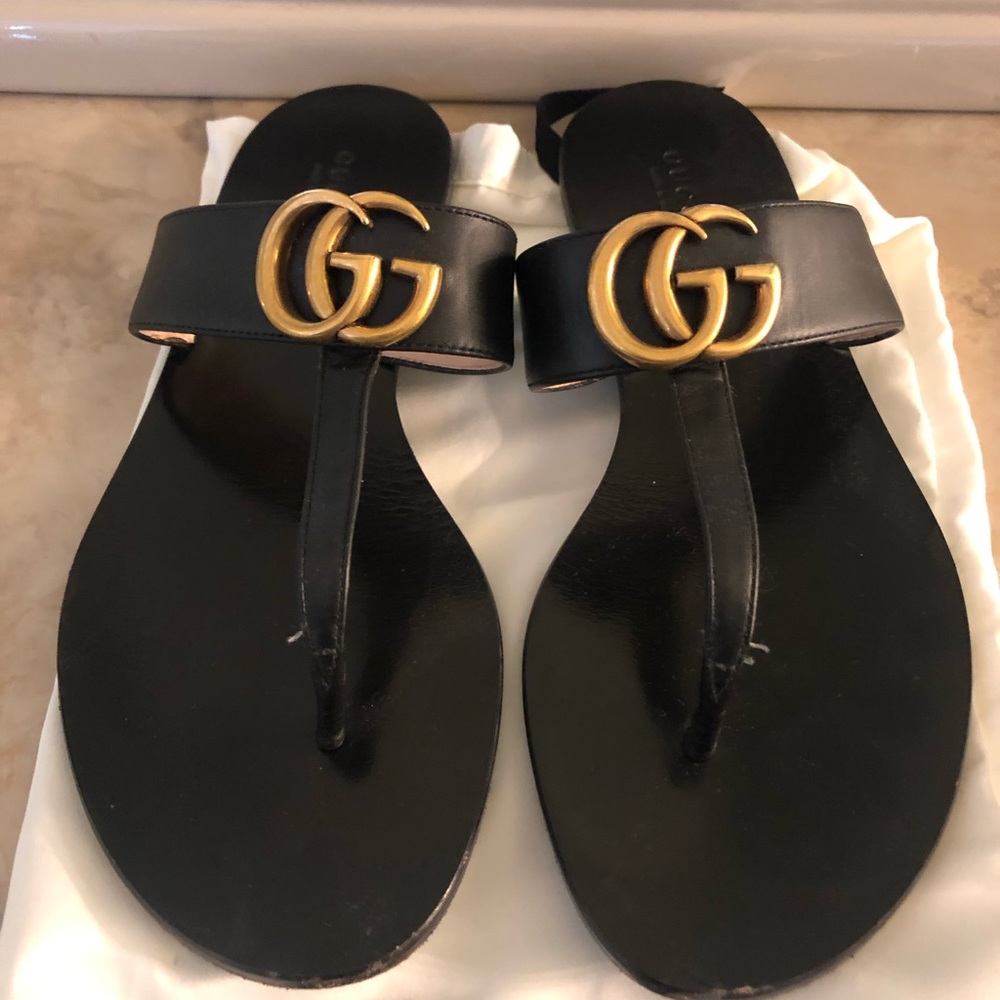 GUCCI GG Sandal in GREAT CONDITION